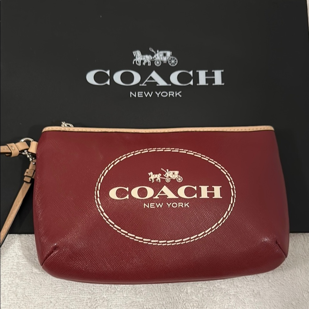 Coach red Wristlet (burgundy)